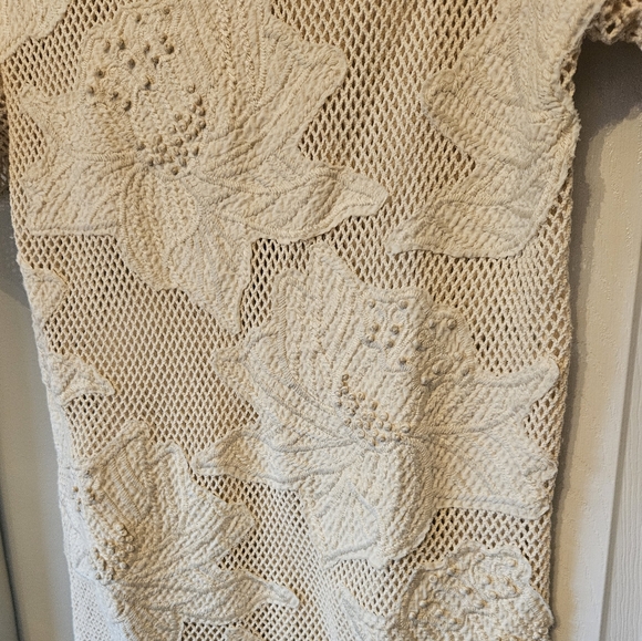 H&M Cream Heavy Top/Dress🤍 - Picture 3 of 5